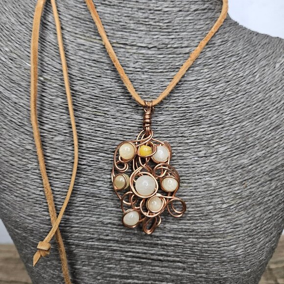 Organic Handmade Wire wrapped Copper Stone Lemon Quartz /Jade Pendent Necklace - Picture 1 of 4